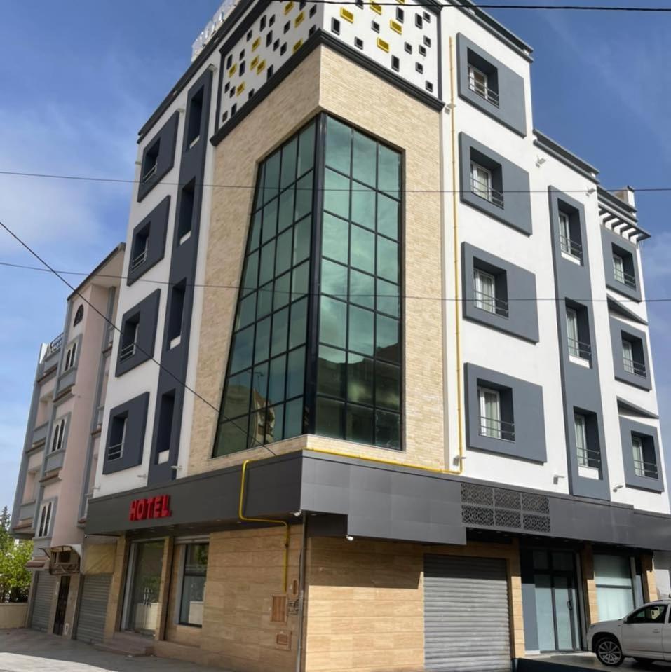 Hotel Borsa El Eulma ภายนอก รูปภาพ