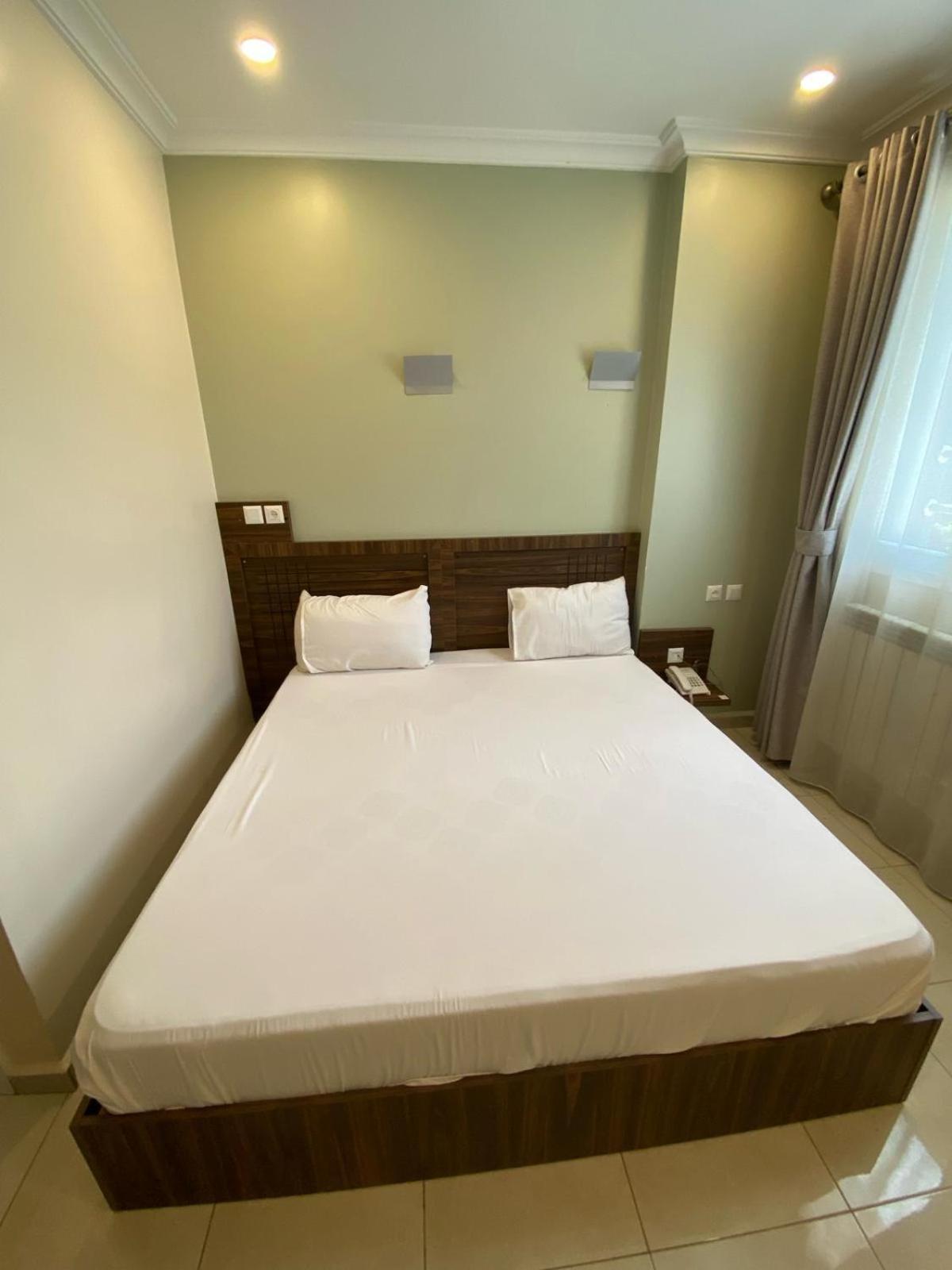 Hotel Borsa El Eulma ภายนอก รูปภาพ
